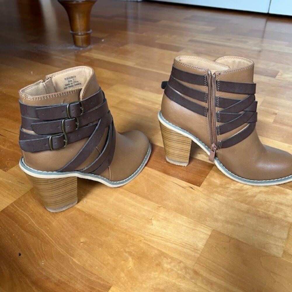 Brown booties Never Worn